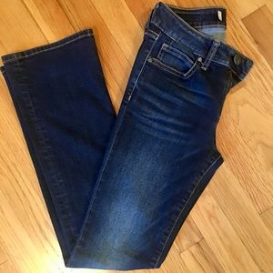 Kut from the Kloth Natalie Kurvy Bootcut size 0P